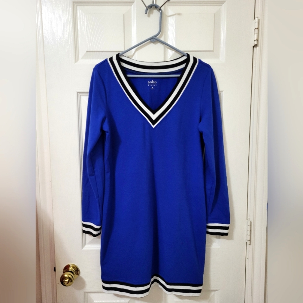 Soho Street Sweater Dress - size Small